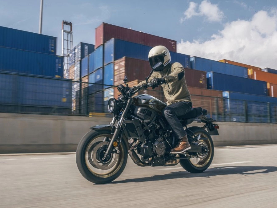 2025 Yamaha XSR700 in Eugene, Oregon