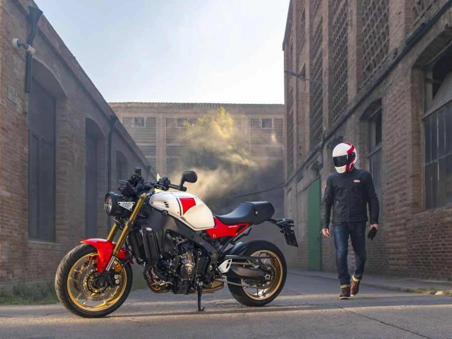 2025 Yamaha XSR900 in Long Island City, New York - Photo 14