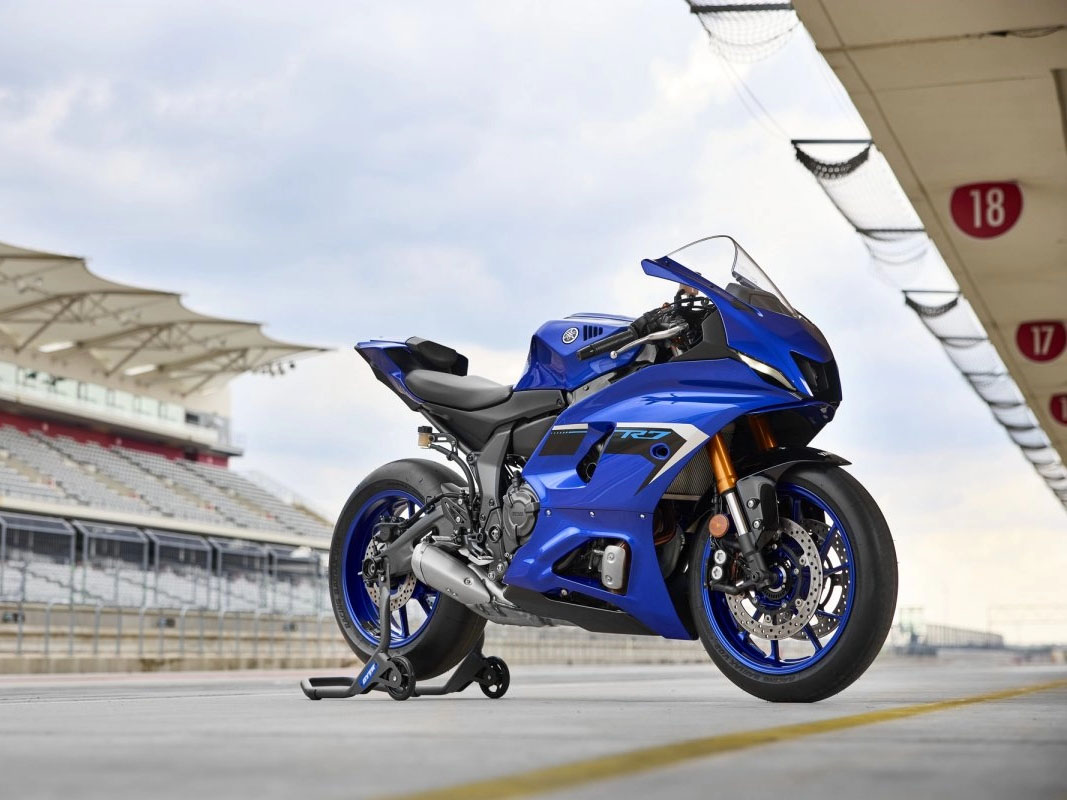 2025 Yamaha YZF-R7 in Port Washington, Wisconsin - Photo 19