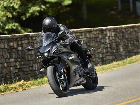2025 Yamaha YZF-R7 in Port Washington, Wisconsin - Photo 14