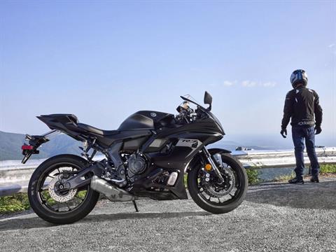2025 Yamaha YZF-R7 in Port Washington, Wisconsin - Photo 18