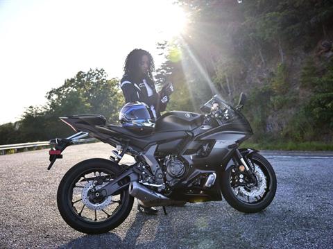 2025 Yamaha YZF-R7 in Port Washington, Wisconsin - Photo 19