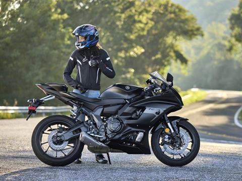 2025 Yamaha YZF-R7 in Port Washington, Wisconsin - Photo 20