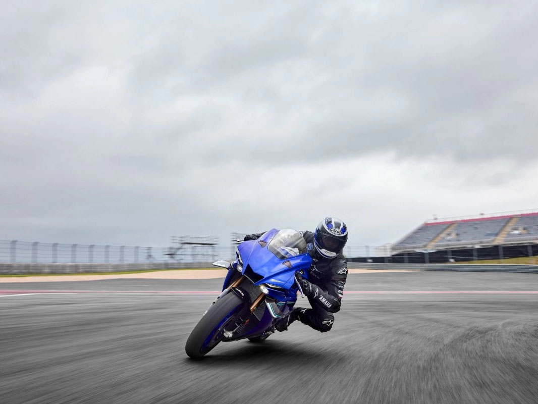 2025 Yamaha YZF-R1 in Saint Maries, Idaho - Photo 17