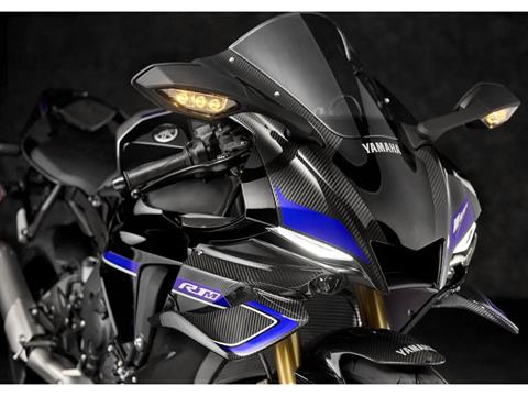 2025 Yamaha YZF-R1M in Port Washington, Wisconsin - Photo 9