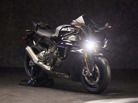 2025 Yamaha YZF-R1M in Port Washington, Wisconsin - Photo 13