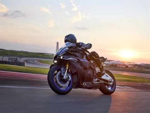 2025 Yamaha YZF-R1M in Port Washington, Wisconsin - Photo 15