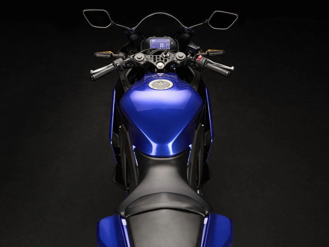 2025 Yamaha YZF-R3 in Eugene, Oregon - Photo 10