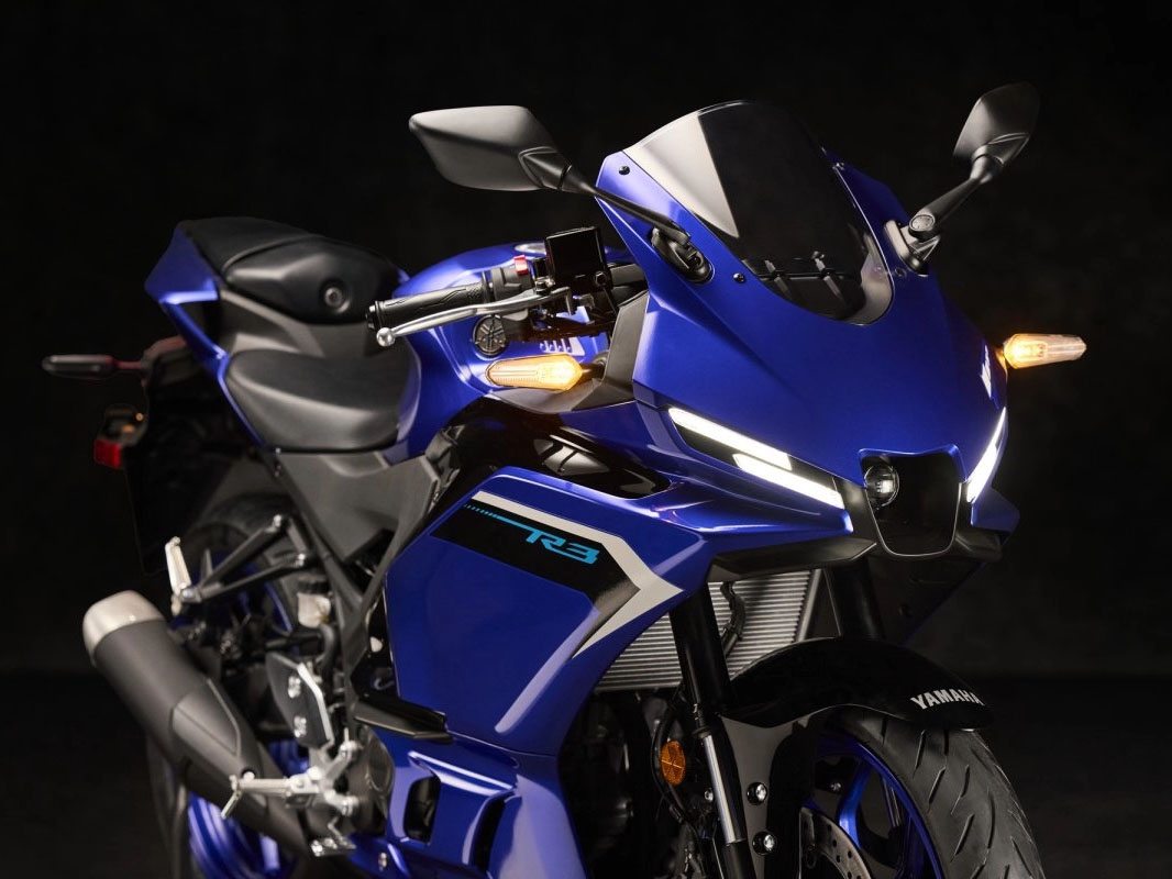 2025 Yamaha YZF-R3 in Eugene, Oregon - Photo 11