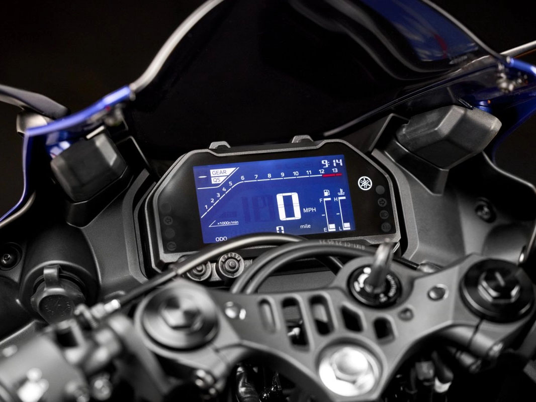 2025 Yamaha YZF-R3 in Eugene, Oregon - Photo 14