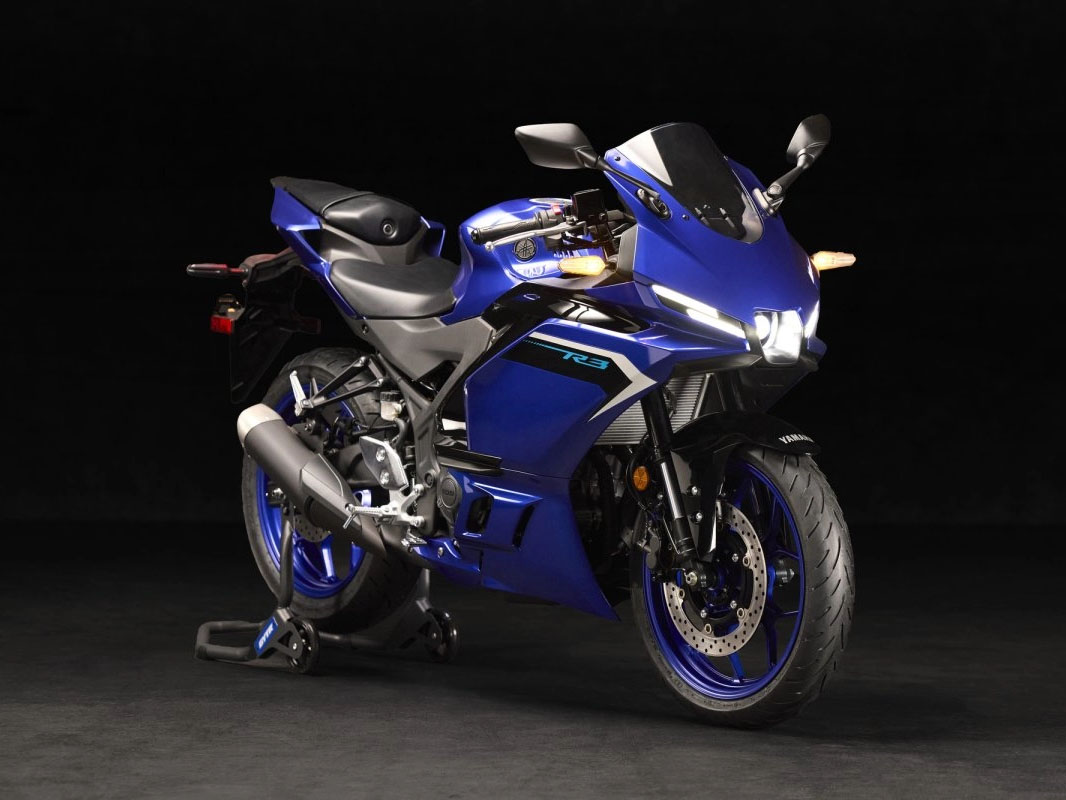 2025 Yamaha YZF-R3 in Eugene, Oregon - Photo 15