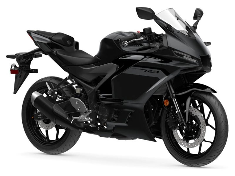 R3 yamaha on road price top