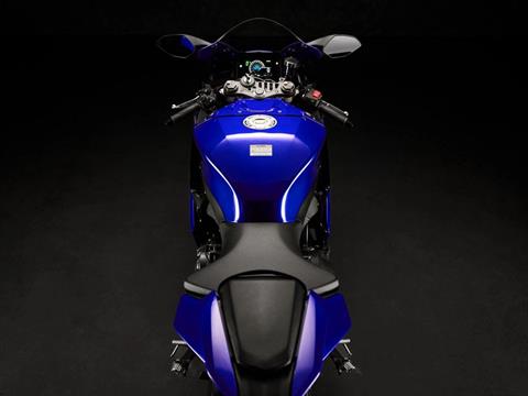 2025 Yamaha YZF-R9 in Port Washington, Wisconsin - Photo 11