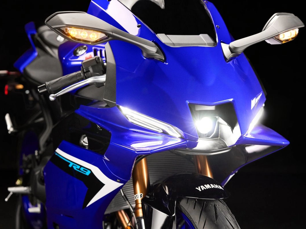 2025 Yamaha YZF-R9 in Port Washington, Wisconsin - Photo 13