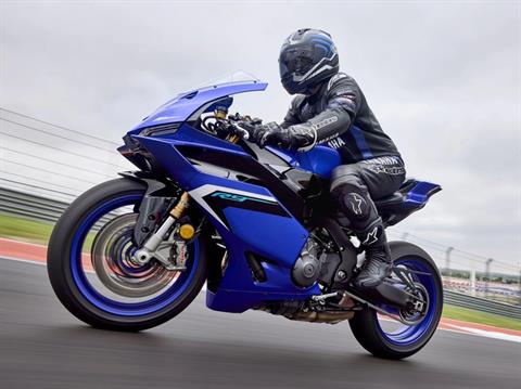 2025 Yamaha YZF-R9 in Port Washington, Wisconsin - Photo 16