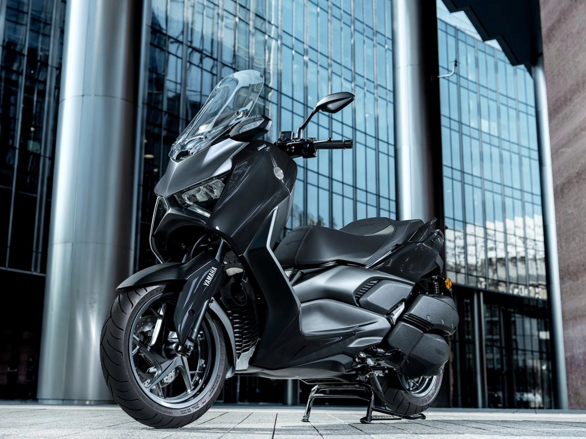 2025 Yamaha XMAX in Pine Bluff, Arkansas - Photo 14