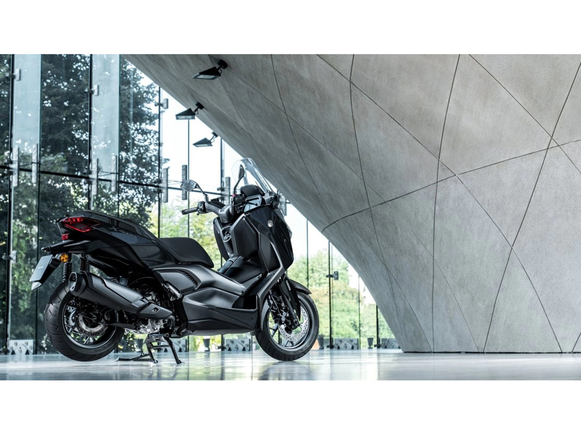 2025 Yamaha XMAX in Pine Bluff, Arkansas - Photo 19