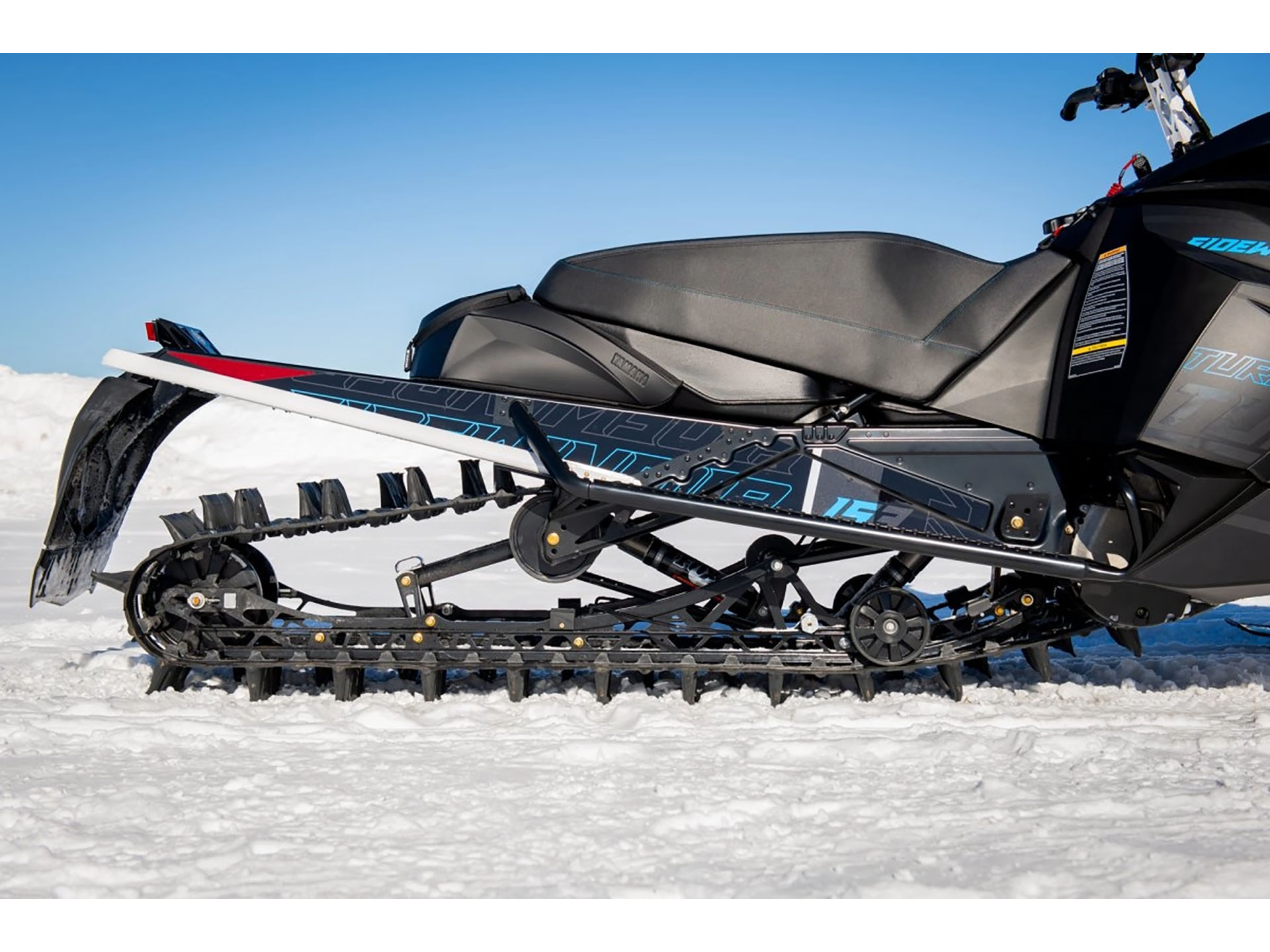 2025 Yamaha Sidewinder M-TX LE 153 in Saint Maries, Idaho - Photo 9