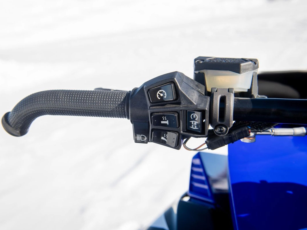 2025 Yamaha Sidewinder SRX LE EPS in Gorham, New Hampshire - Photo 4