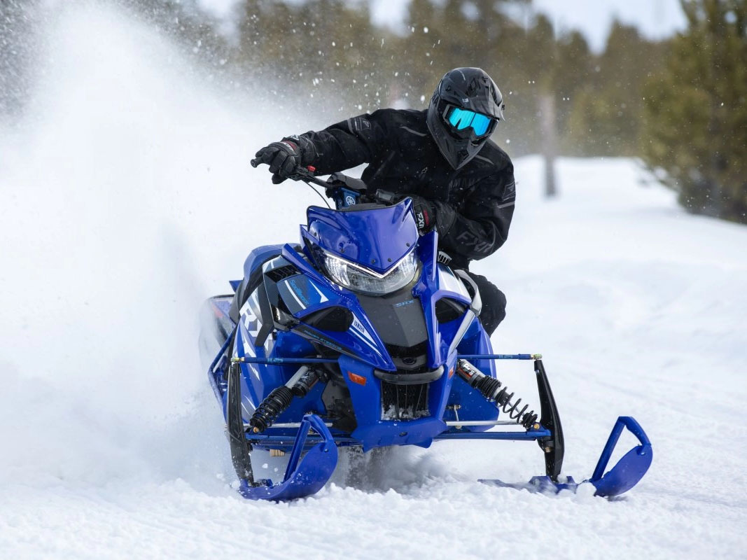 2025 Yamaha Sidewinder SRX LE EPS | New Snowmobiles for Sale in Osseo MN |  0279 Yamaha Blue / Black