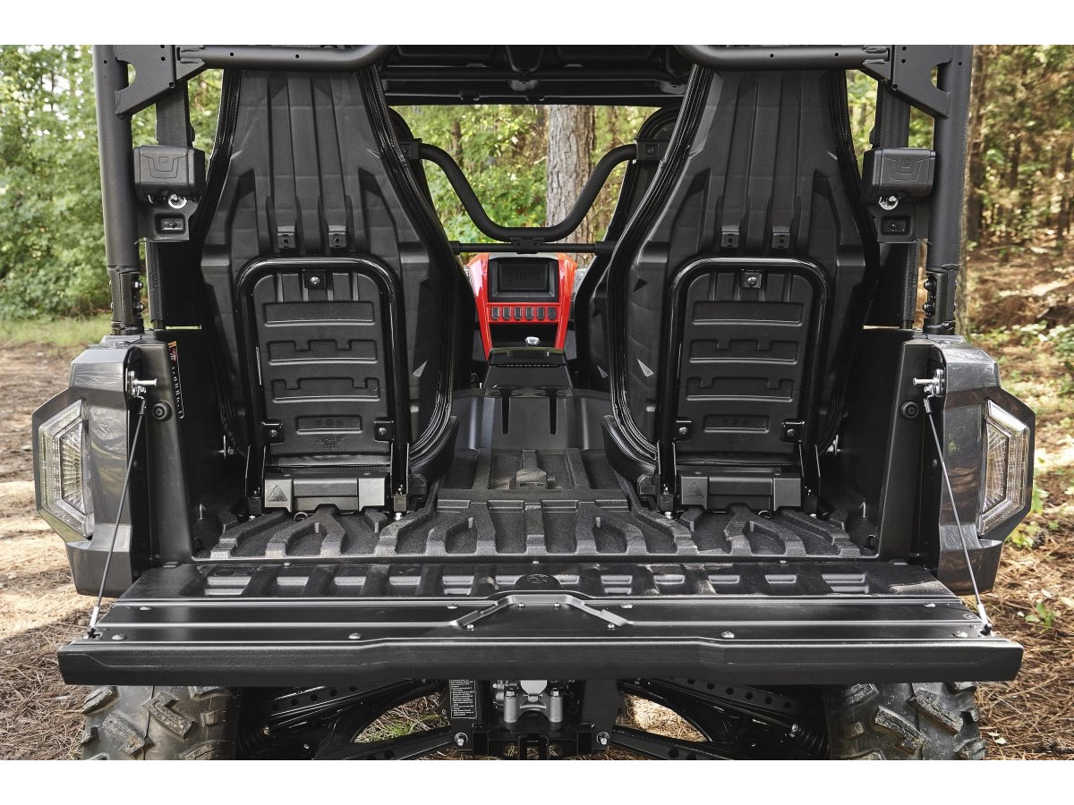 2025 Yamaha Wolverine RMAX4 1000 Compact R-Spec in Foxboro, Massachusetts - Photo 9