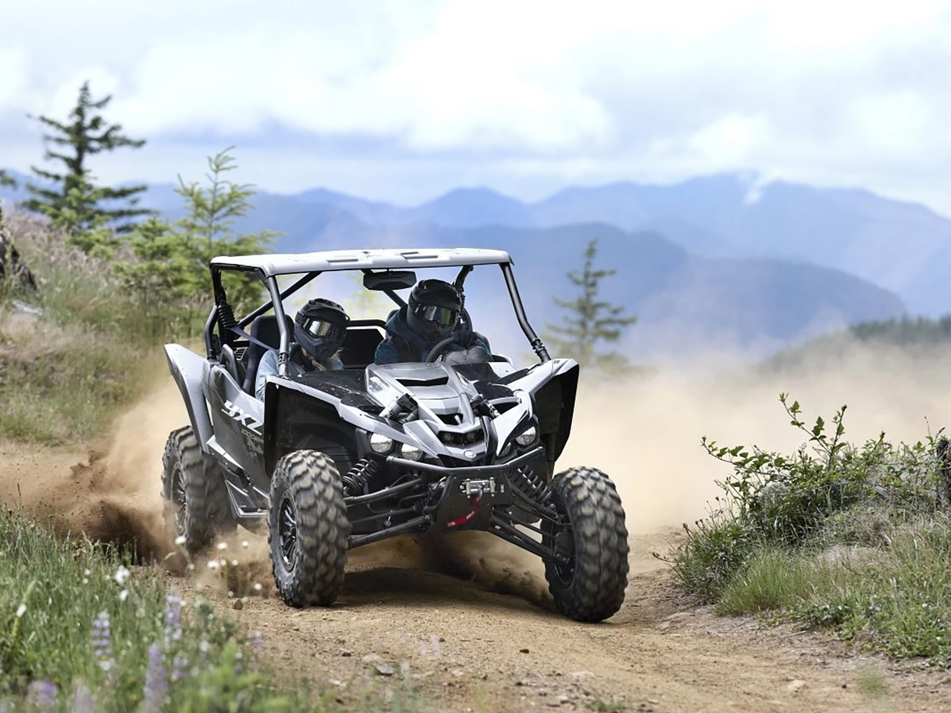 2025 Yamaha YXZ1000R SS XT-R in Port Washington, Wisconsin - Photo 7