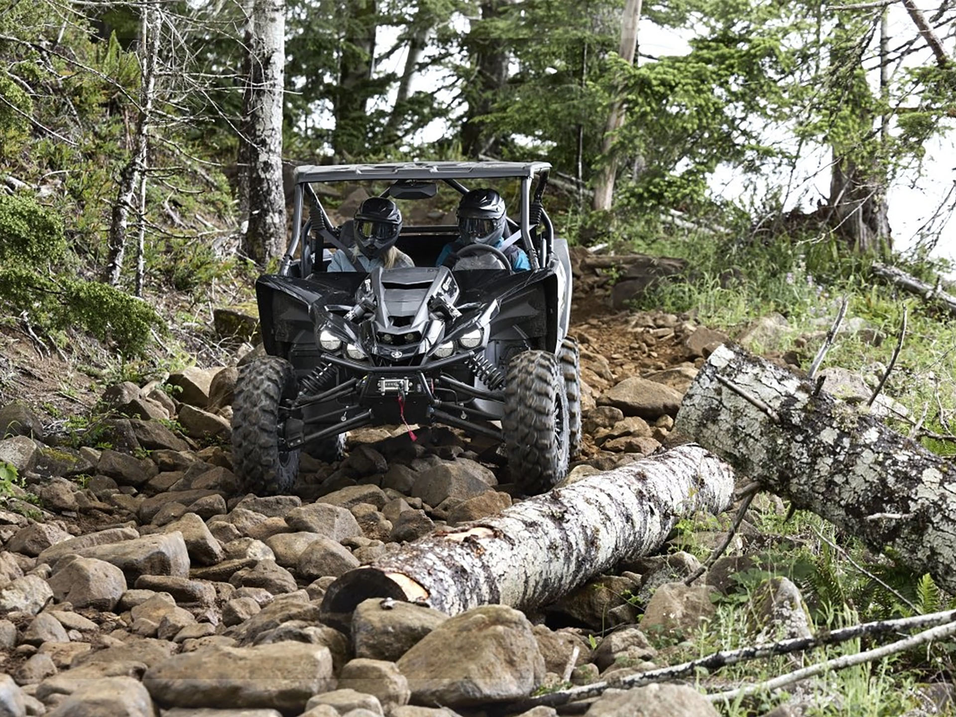 2025 Yamaha YXZ1000R SS XT-R in Port Washington, Wisconsin - Photo 9