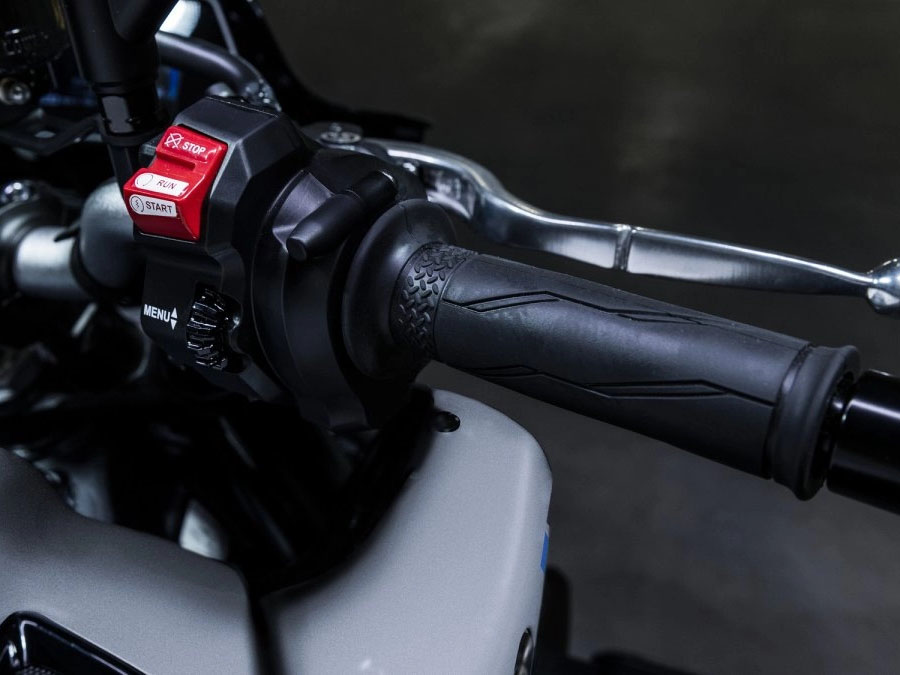 2026 Yamaha MT-10 12