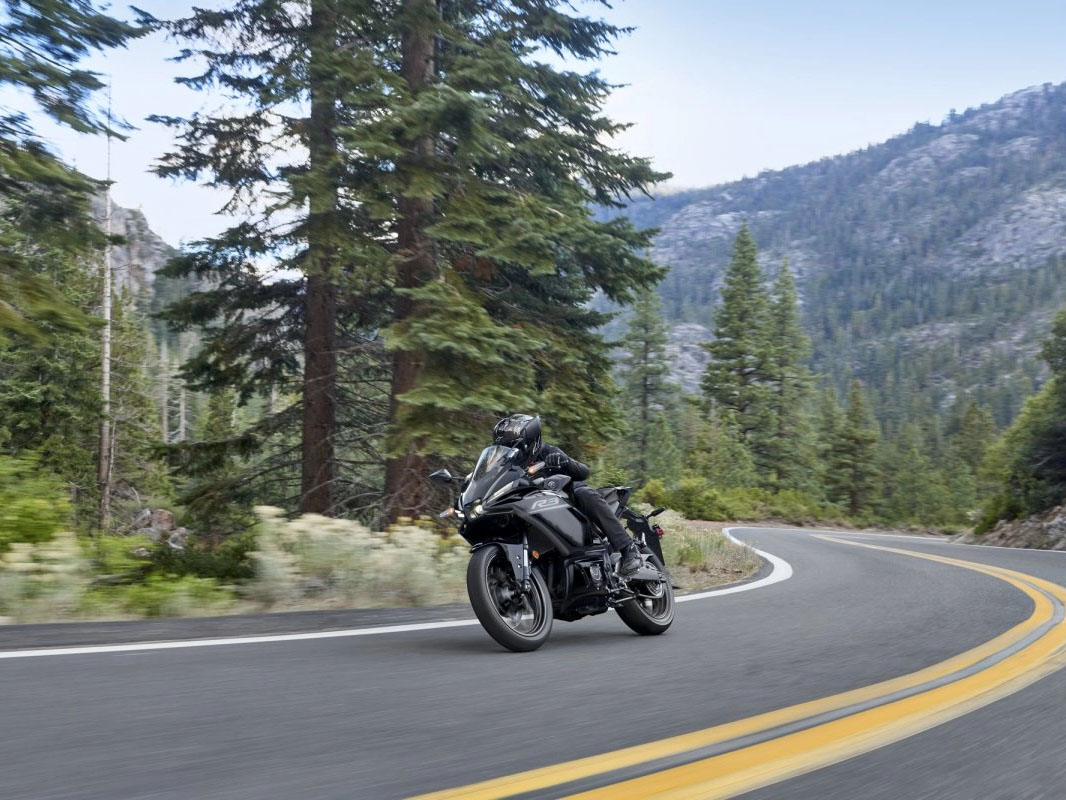 2026 Yamaha YZF-R3 in Fairview, Utah - Photo 17