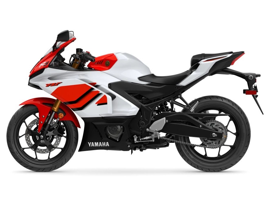 2026 Yamaha YZF-R3 in Columbus, Ohio - Photo 2