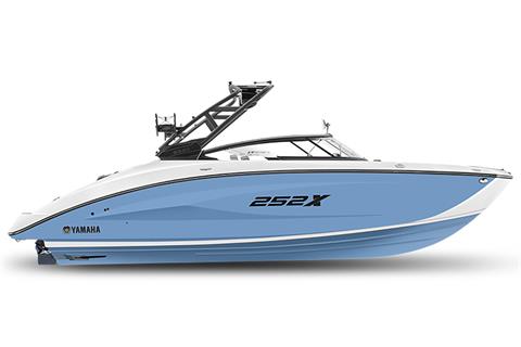 2026 Yamaha 252XE