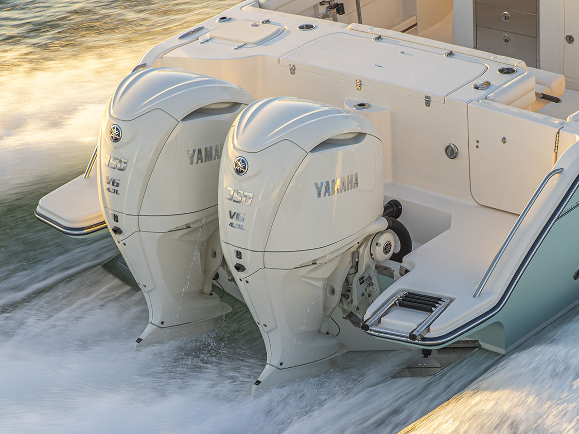 Yamaha F350 4.3L V6 Offshore w/ DES 25 in. DEC Standard R Rotation in Pine Bluff, Arkansas - Photo 11