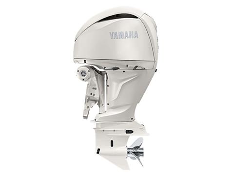 Yamaha F350 4.3L V6 Offshore w/ DES 30 in. DEC Standard R Rotation in Pine Bluff, Arkansas - Photo 2