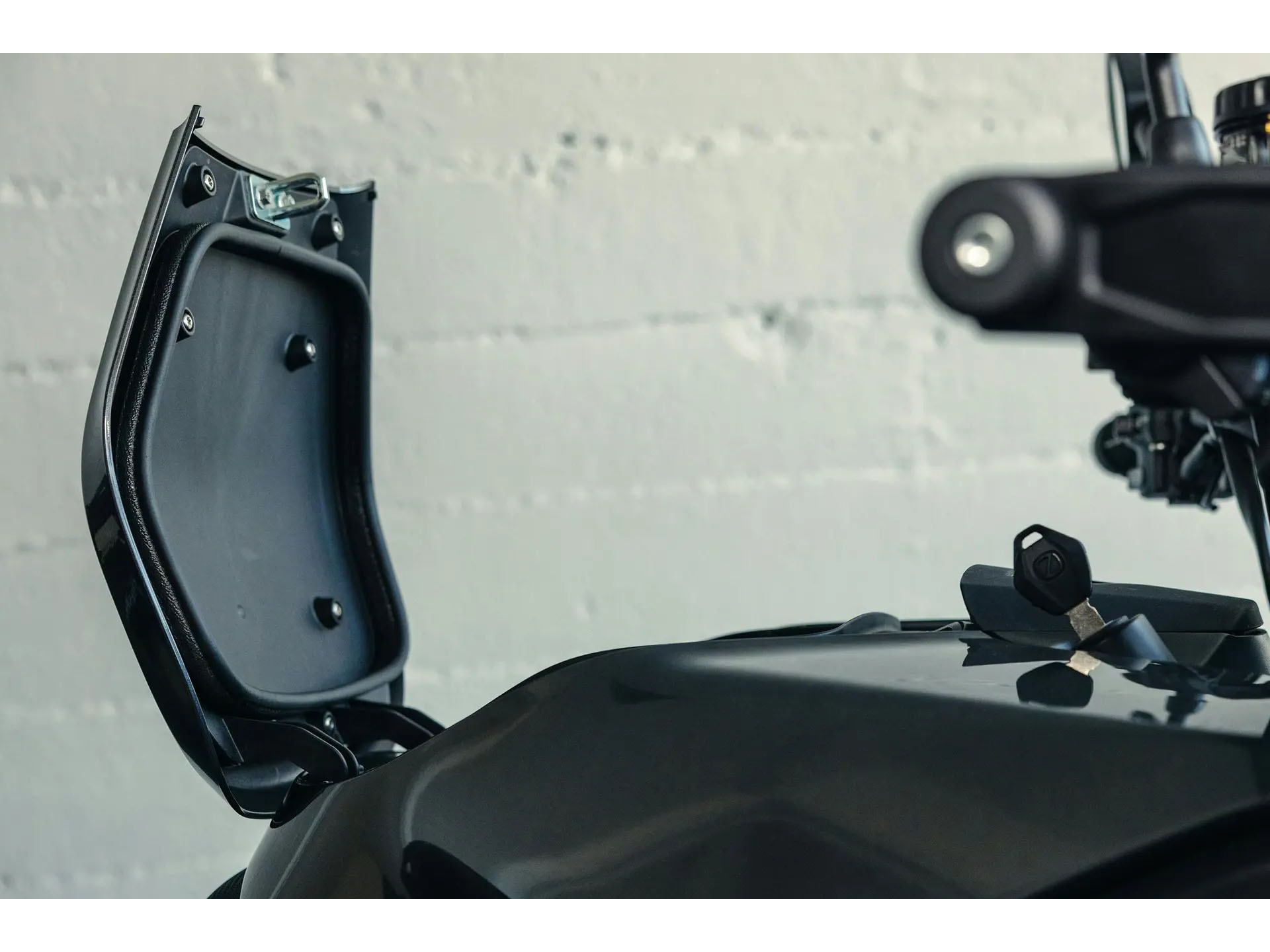 2025 Zero Motorcycles DSR in Columbus, Ohio - Photo 13