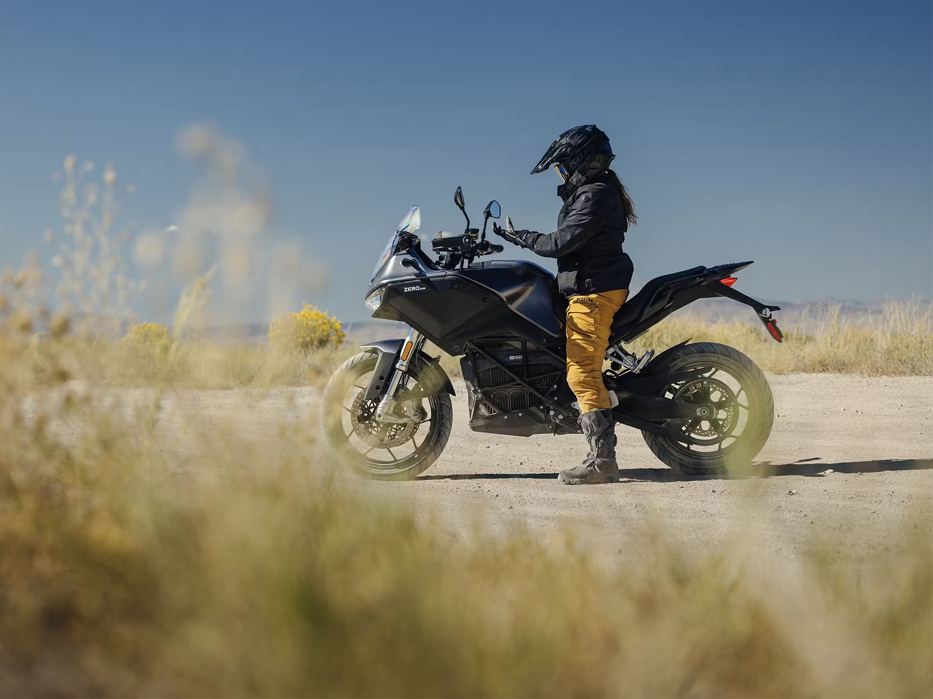 2025 Zero Motorcycles DSR in Columbus, Ohio - Photo 17