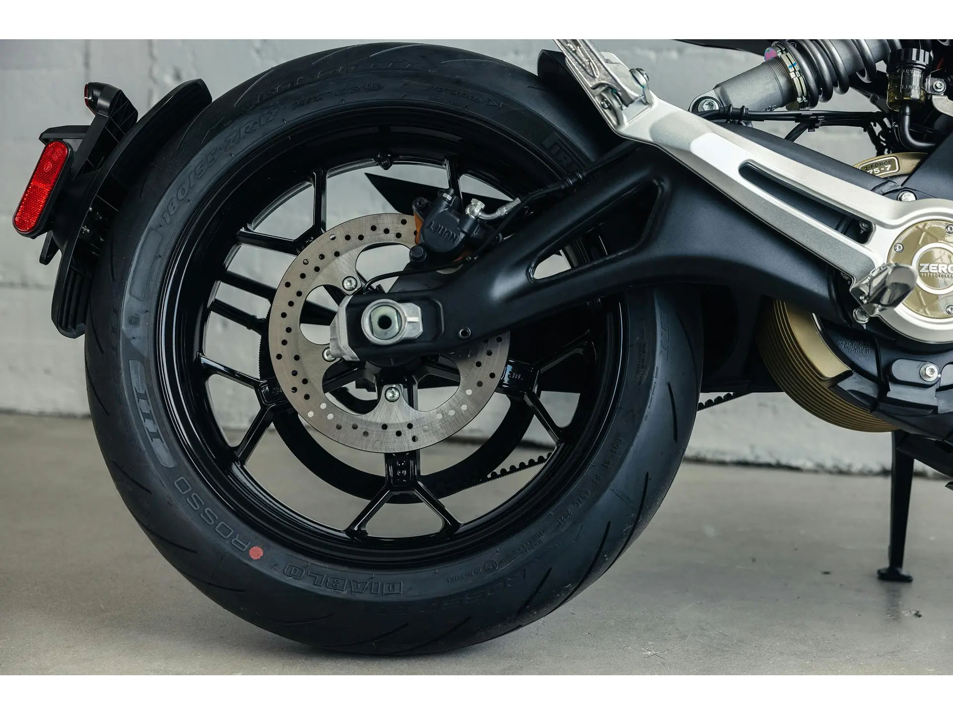 2025 Zero Motorcycles S in Columbus, Ohio - Photo 13