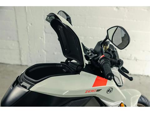 2025 Zero Motorcycles SR/F in Columbus, Ohio - Photo 13