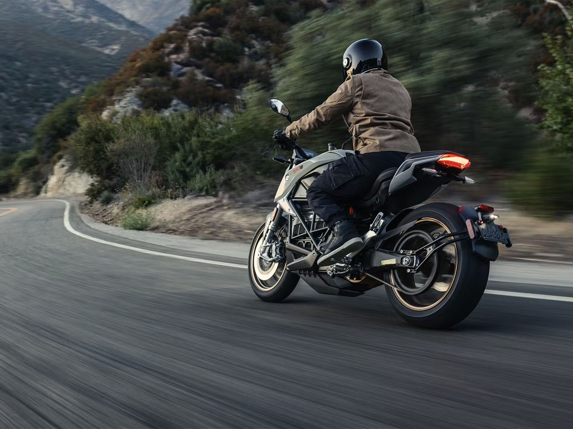 2025 Zero Motorcycles SR/F in Columbus, Ohio - Photo 16