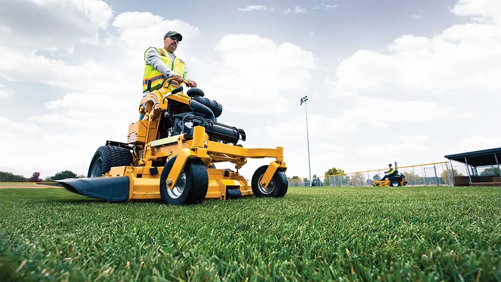 Hustler Turf Equipment